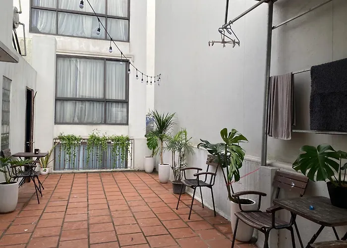 Can Ho 1 Khach 1 Ngu Tai Tay Ho Hanoi