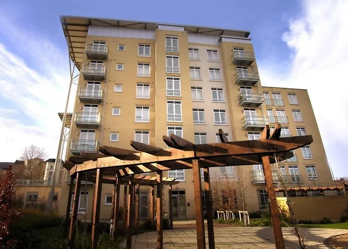 Reading Modern Two Bedroom Apartment