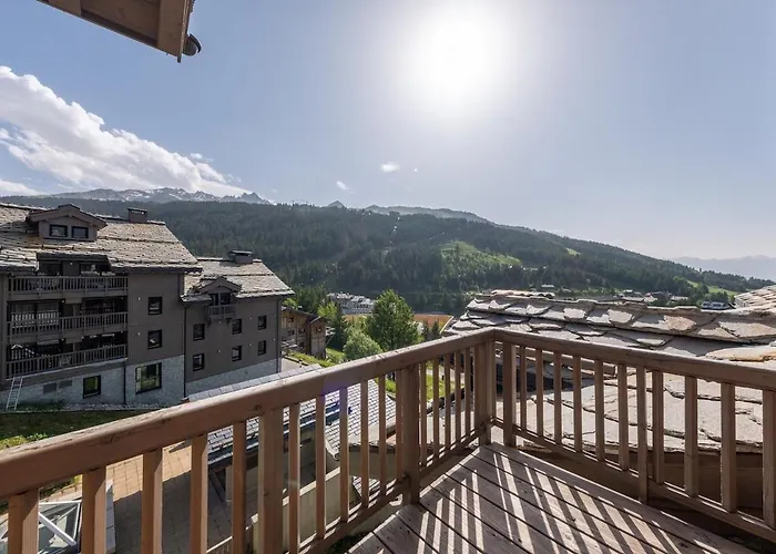 4 Bedrooms Penthouse In Courchevel 1650
