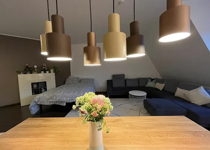 City-Apartment With Private Rooftop Terrace München