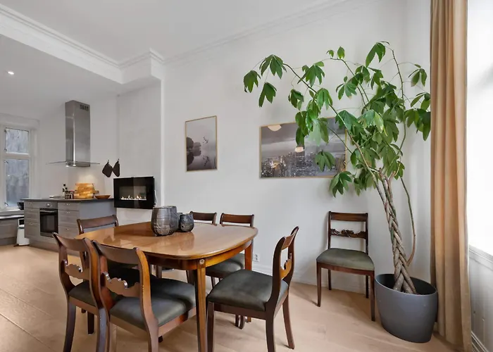 Unique And Spacious Home In Bergens Most Charming Area