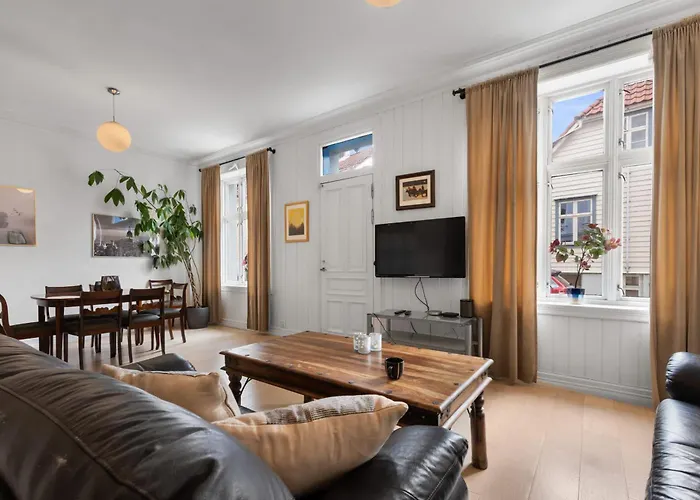 Unique And Spacious Home In Bergens Most Charming Area