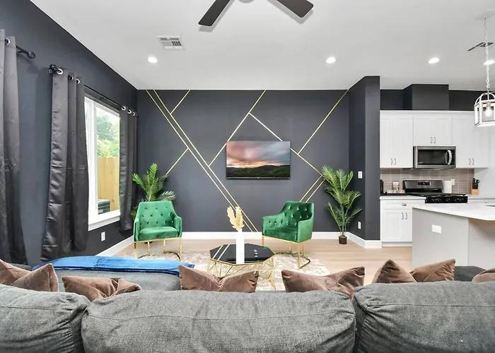 Sleeps 20 - 2 Homes - Family And Friends Fun Super House Houston