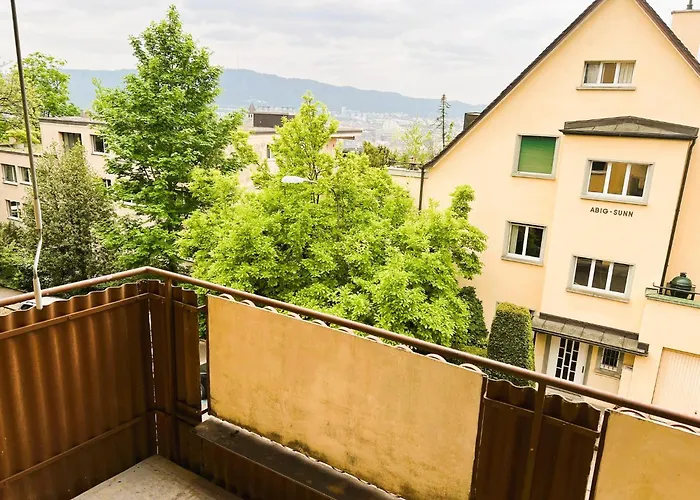 City Center Flats With Balcony & Garden View Rigi - Self Checkin Zürich