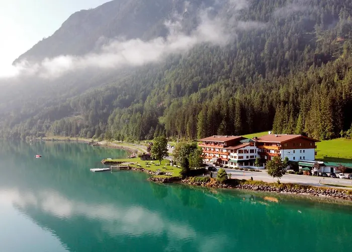 Seehotel St Hubertus Pertisau