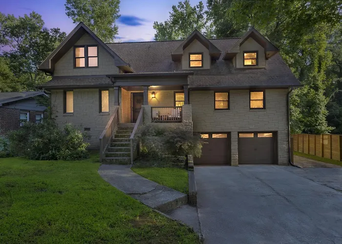Atlanta Forest Sanctuary Home