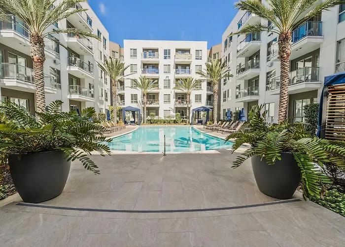 Global Luxury Suites Mission Valley East San Diego