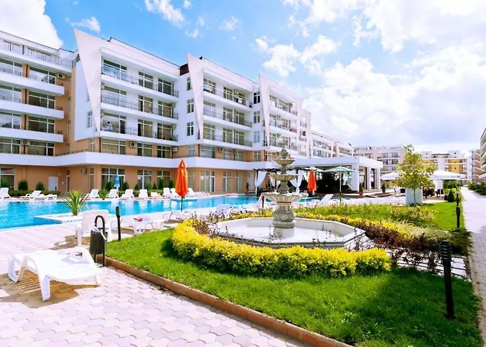 Grand Кameliq - Morski Briz Apartment Slantschew brjag