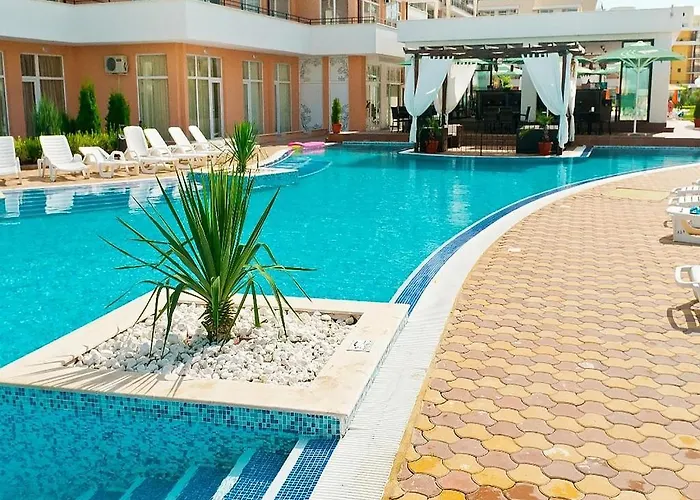 Grand Кameliq - Morski Briz Apartment Slantschew brjag