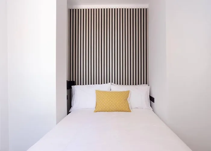Deluxe 2 Bedroom Apartment Málaga