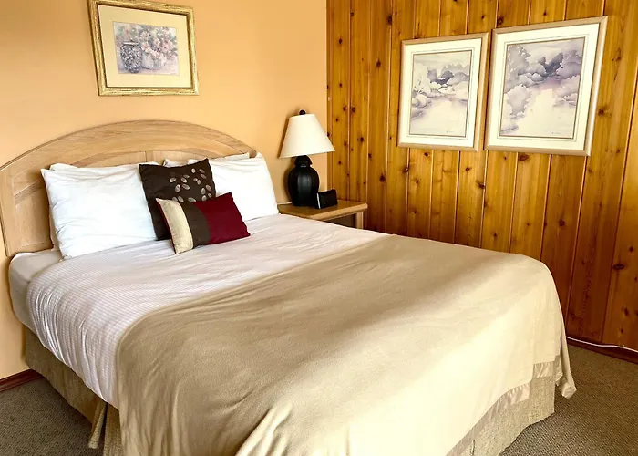 Rocky Mountain Springs Lodge Radium Hot Springs