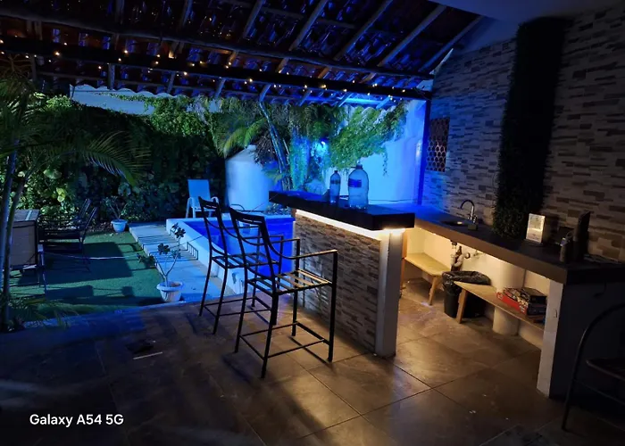 Casa Para Mas 20 Personas Con Alberca En Su Interior Cancún
