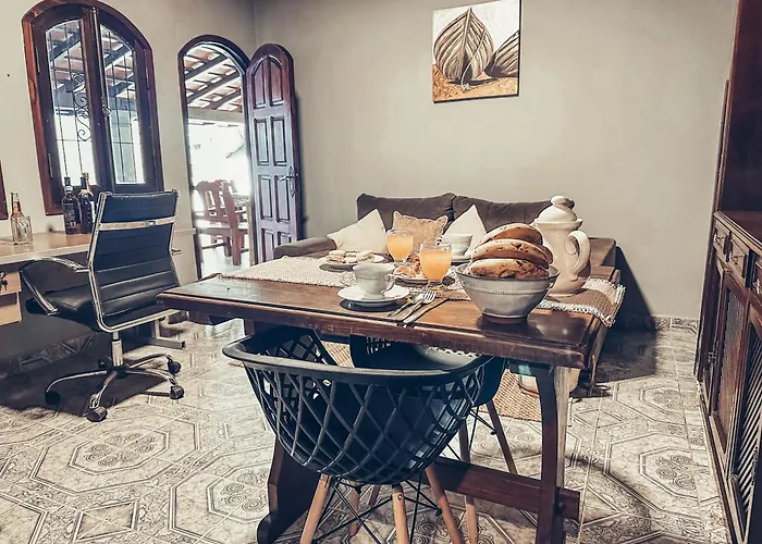 Villa Casa Bohemia Y Moderna A 5 Minutos Del Shopping Del Sol Asunción