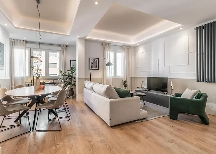 Laguna - 3 Bedroom In Ibiza Madrid