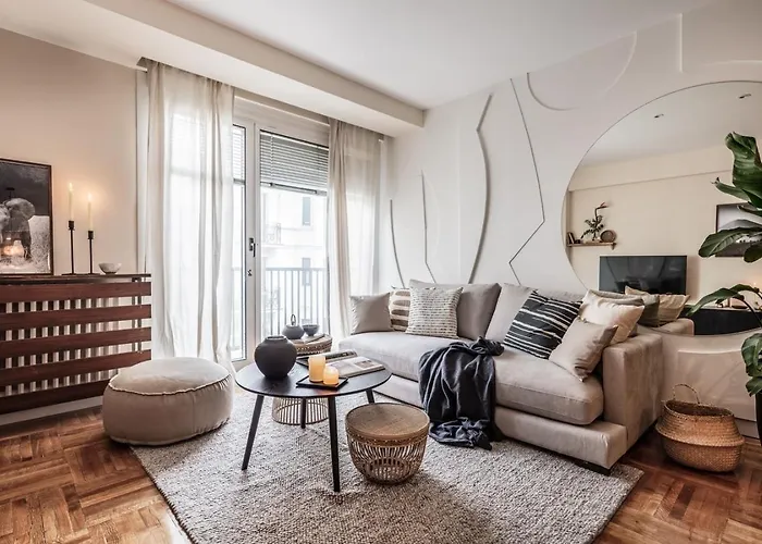 Logo - 2 Bedrooms In Salamanca Madrid