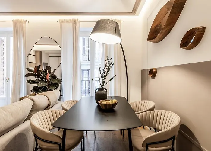 Sauco - 2 Bedrooms In Centro Madrid