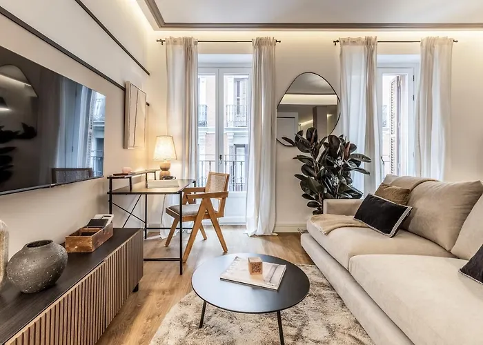 Sauco - 2 Bedrooms In Centro Madrid