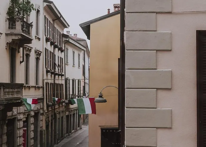 Ferienwohnung Altana Del Borgo - Luxury Flat Rom