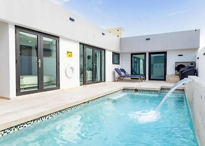 Aqua Casa A1 - Private & Fun 3 Bedroom B&B With Pool In Dorado Del Mar
