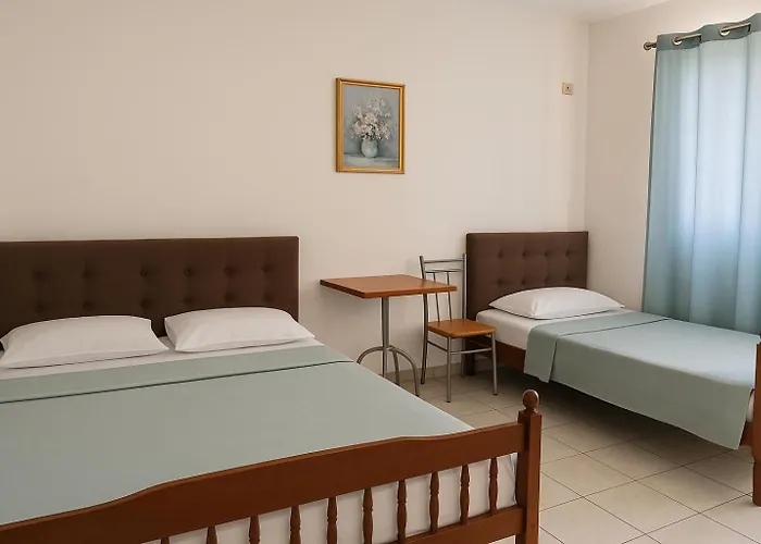 Hotel Ardjan Golem 