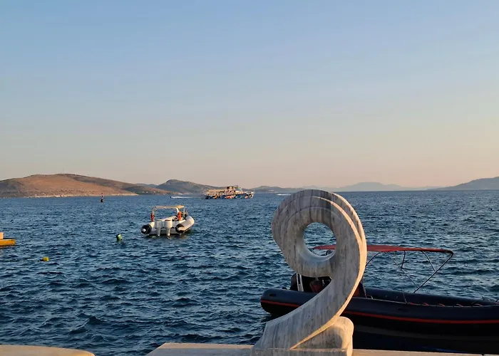Authentic Saranda Villa