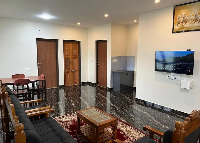 Away From Home - 8 - Homestay, Entire 2 Bhk Villa Udagamandalam