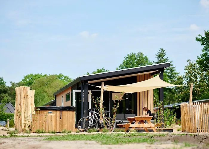 Hotel De Ijsvogel - Het Echte Veluwegevoel Voorthuizen
