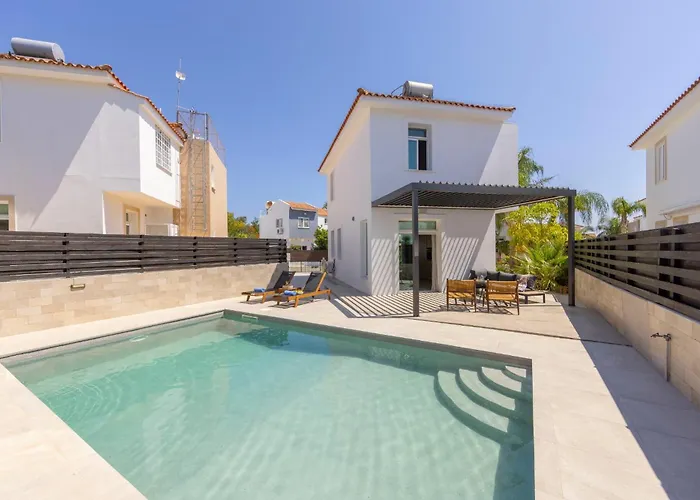 Villa Mesogeios 4 Protaras