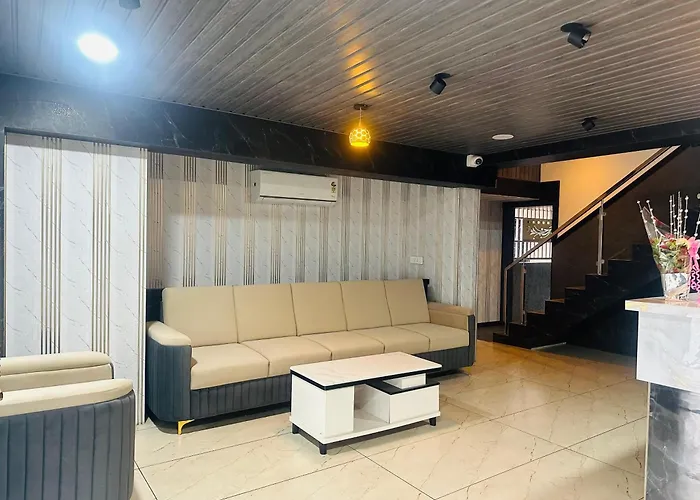 Hotel Woow Suites Kharadi Bypass Pune