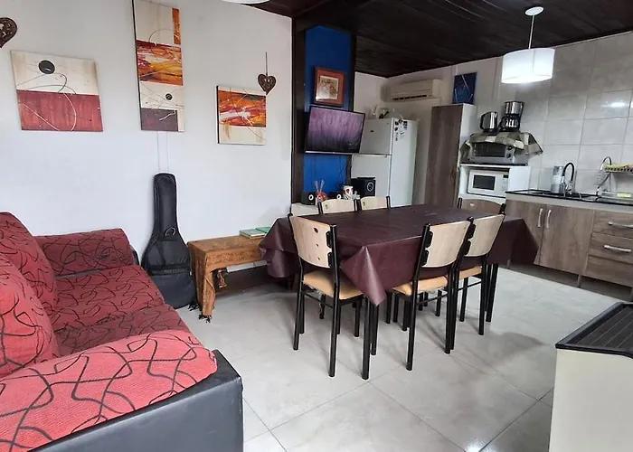 Ferienwohnung Dpto 3 Personas Con Balcon Neuquén