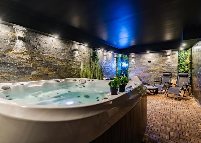 Rezydencja Wind Rose Luxury Aparthotel & Spa- With Private Sauna, Gym, Jacuzzi Danzig