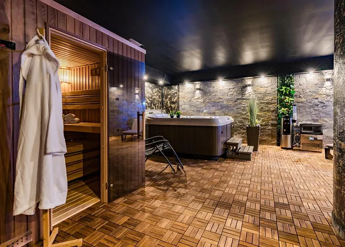 Rezydencja Wind Rose Luxury Aparthotel & Spa- With Private Sauna, Gym, Jacuzzi Danzig