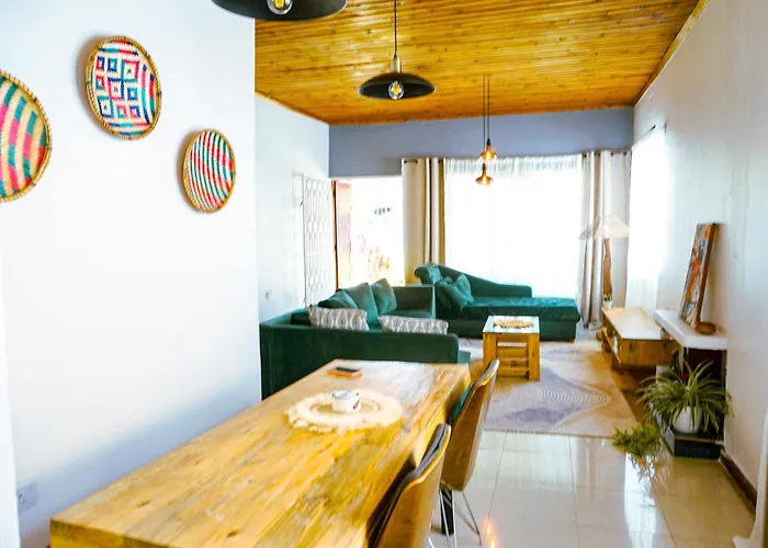 Garden Villa 5Br Home Near Road,Nature And City Life Arusha
