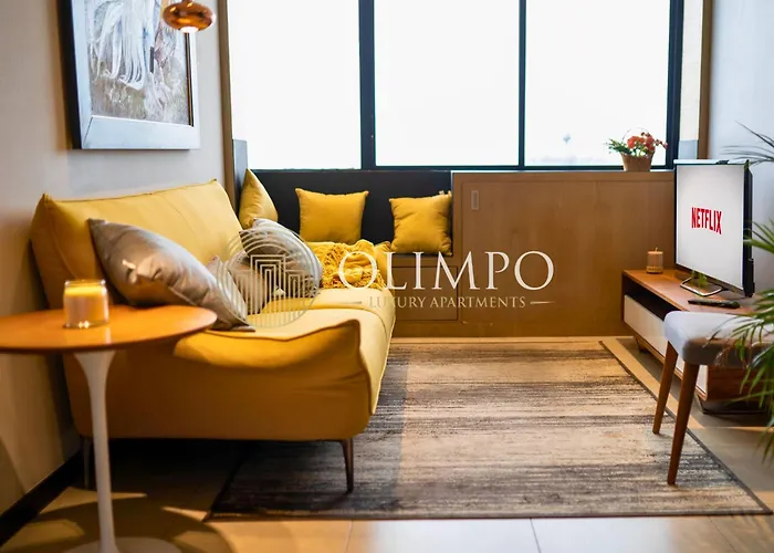 Suite Moderna Con Vista A La Ciudad Y Al Rio En Puerto Santa Ana Guayaquil