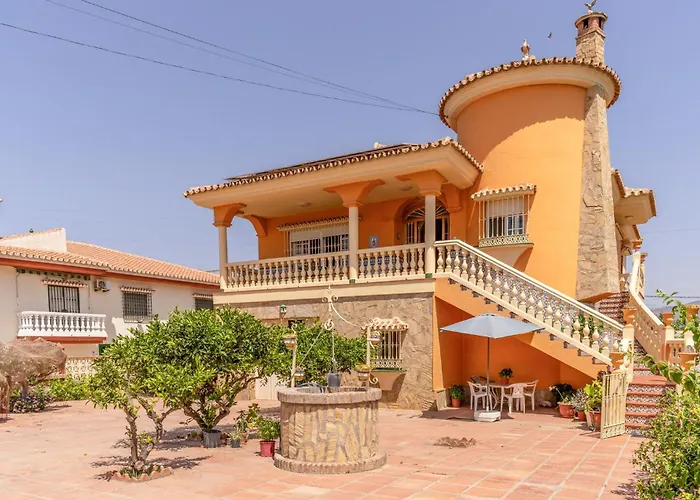 3 Bedroom Amazing Apartment In Torre Del Mar