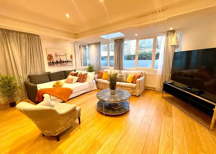 Knightsbridge And Chelsea Privite 2 Bedrooms Flat London