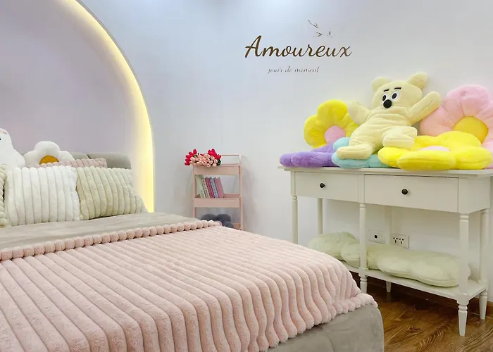 Amoureux Quan Hoa 904 Hanoi