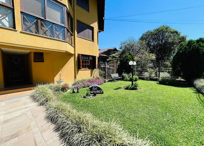 Experiencia Completa : Espaco Gourmet ,Varanda E Hidromassagem Gramado