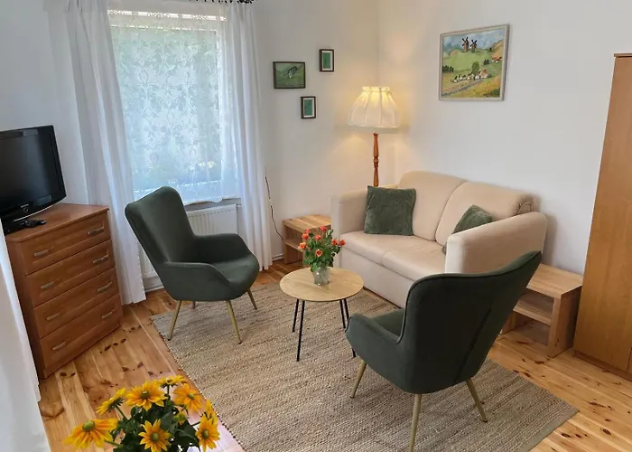 Domek Mlodosci Z Ogrodem Augustów