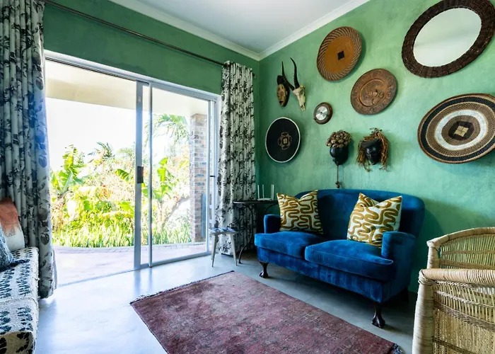 Coral Tree Cottage At Villa Roc Guesthouse, Salt Rock Ballito, Solar Power Sheffield Beach