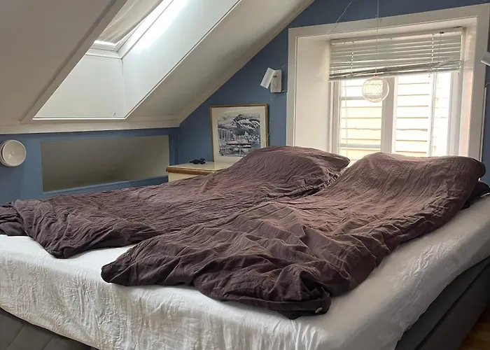 Sjarmerende Og Lysfylt Leilighet Midt I Tromsø