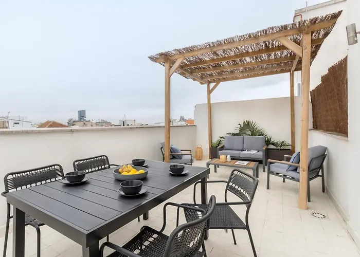 Perissa - 2 Bedrooms And Terrace In Trafalgar Madrid