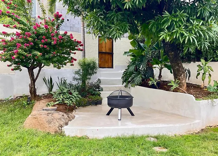 Villa La Kaz Bougainvilliers Saint Pierre