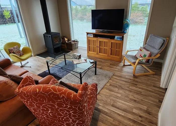 Family Holiday Home- Lake Hawea Haven