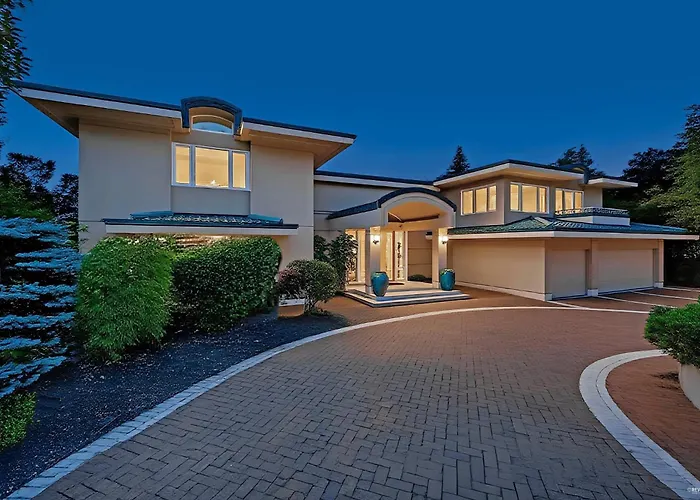 Spectacular, Water View House! Property Overview! West Vancouver