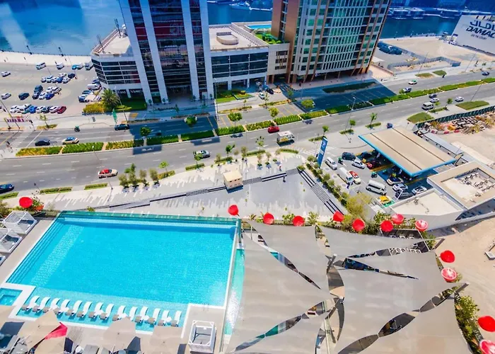 Stylish Stay, Walk To Dubai Mall, Downtown