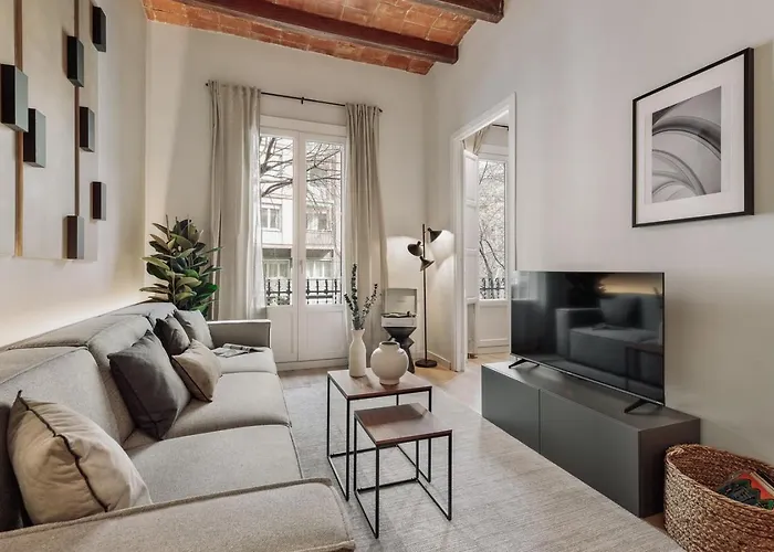 Gava - 3 Bedrooms And Terrace In Sagrada Familia Barcelona