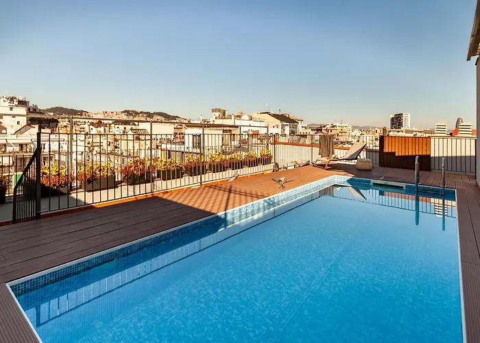 Sumbawa - 2 Bedrooms In Eixample Dreta Barcelona
