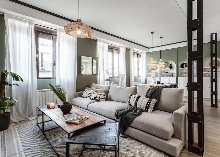 Lisala - 2 Bedrooms In Trafalgar Madrid