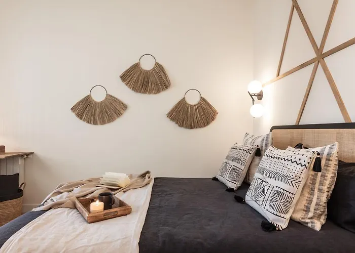 Zillah - 2 Bedrooms In Azca Madrid